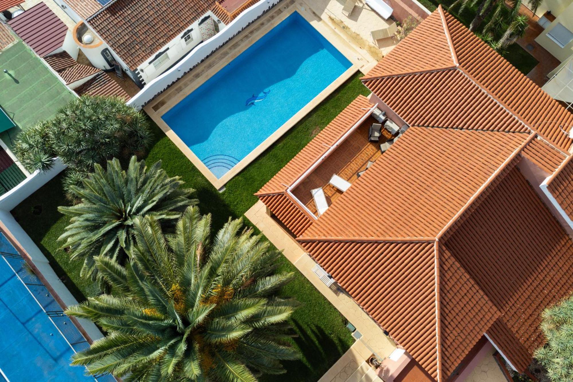 One & Only Sports And Relax Villa Heated Pool By Eden Rentals Tabaiba Exterior photo